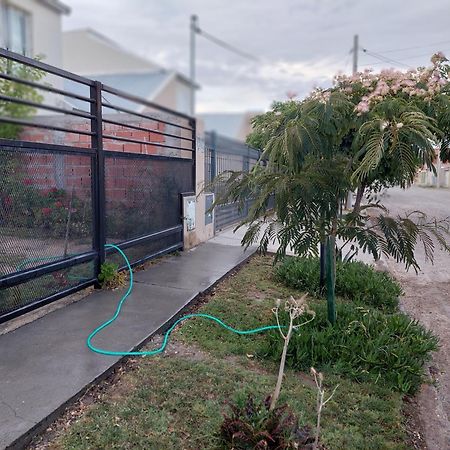 Habitacion Privada En La Casa De Thor Trelew Ngoại thất bức ảnh